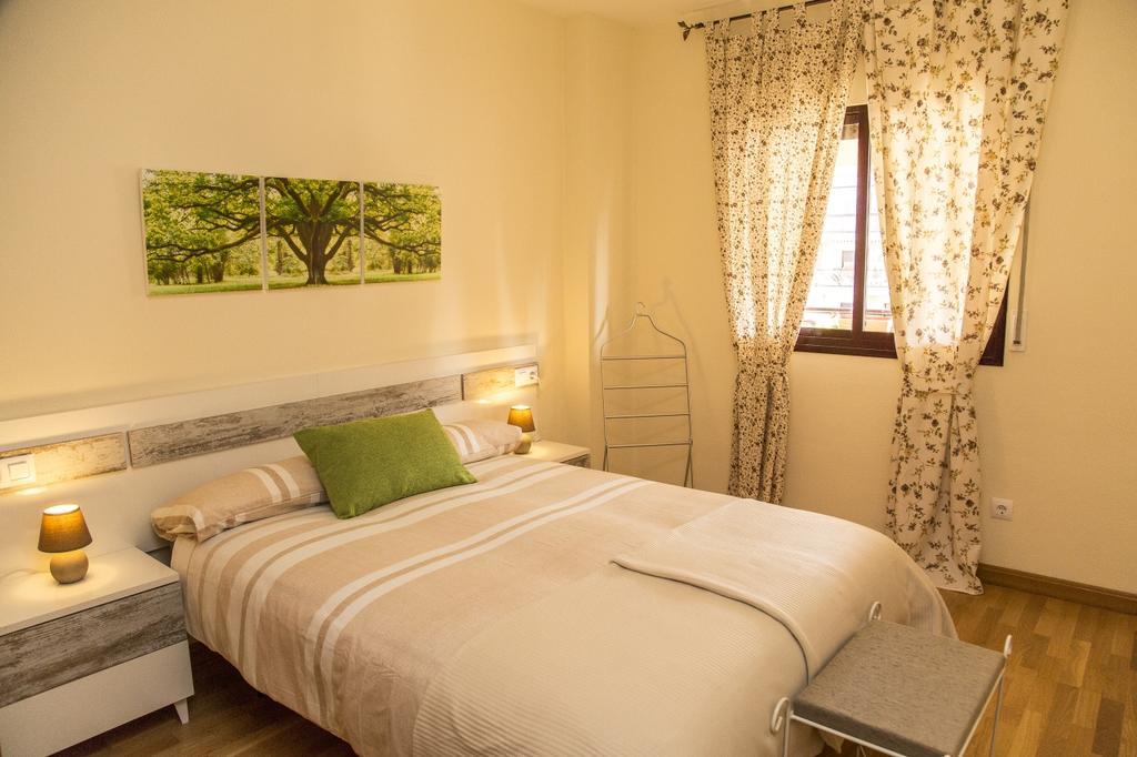 Jardines Del Litoral Momas Homes Malaga Bagian luar foto